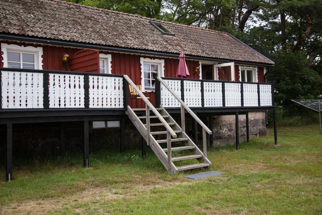 Lantluft Hotel Gullholma Esterno foto
